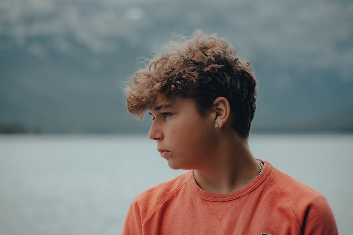Jewellery for Boys Aged 8–16: UK Style and Sizing Guide