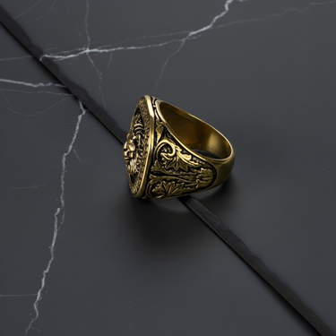 The Valor Ring – Lion Edition (Gold)
