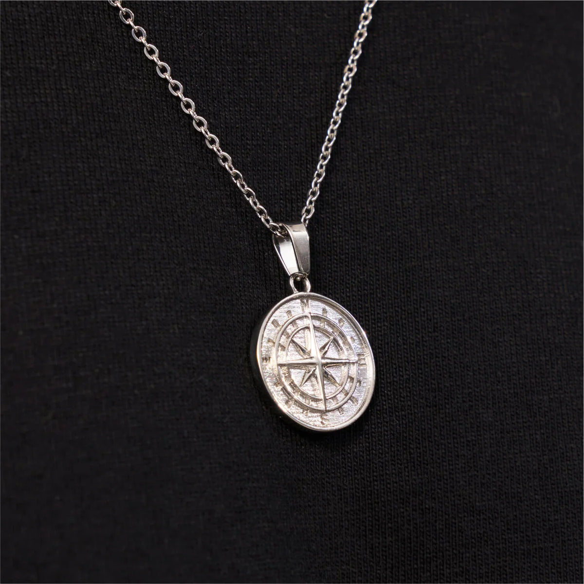 The Northstar Compass Pendant Necklace (Silver)