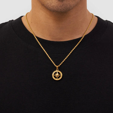 The Guiding Compass Pendant Necklace (Gold)