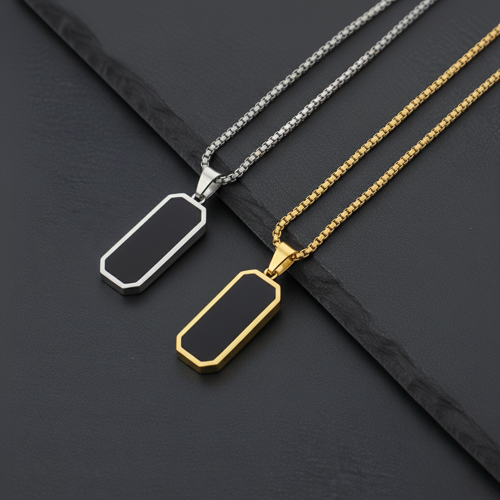 The Sentinel Pendant Necklace (Gold)